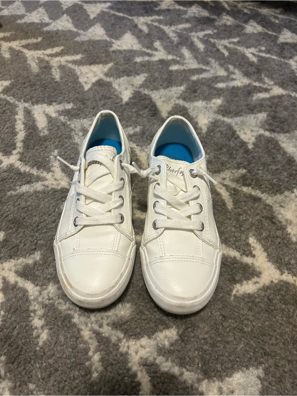 Blowfish White Lace-Up women’s Sneakers